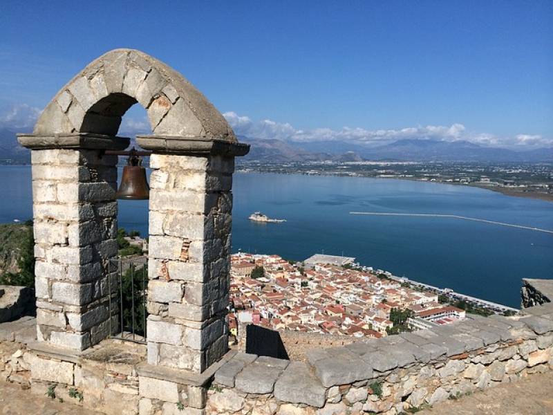 Découvrir la beauté intemporelle du Péloponnèse : Une escapade inoubliable en Grèce